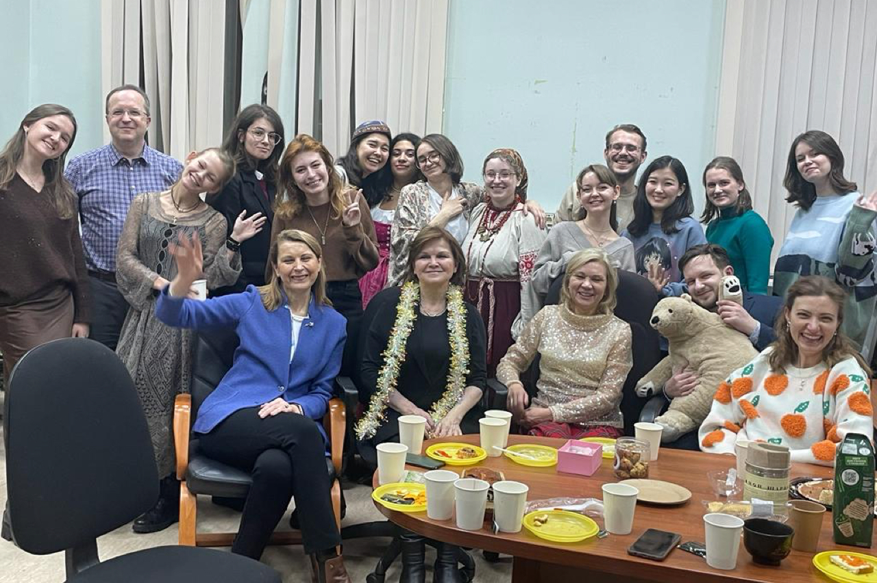 Празднование Нового года на кафедре этнологии Празднование Нового года на кафедре этнологии